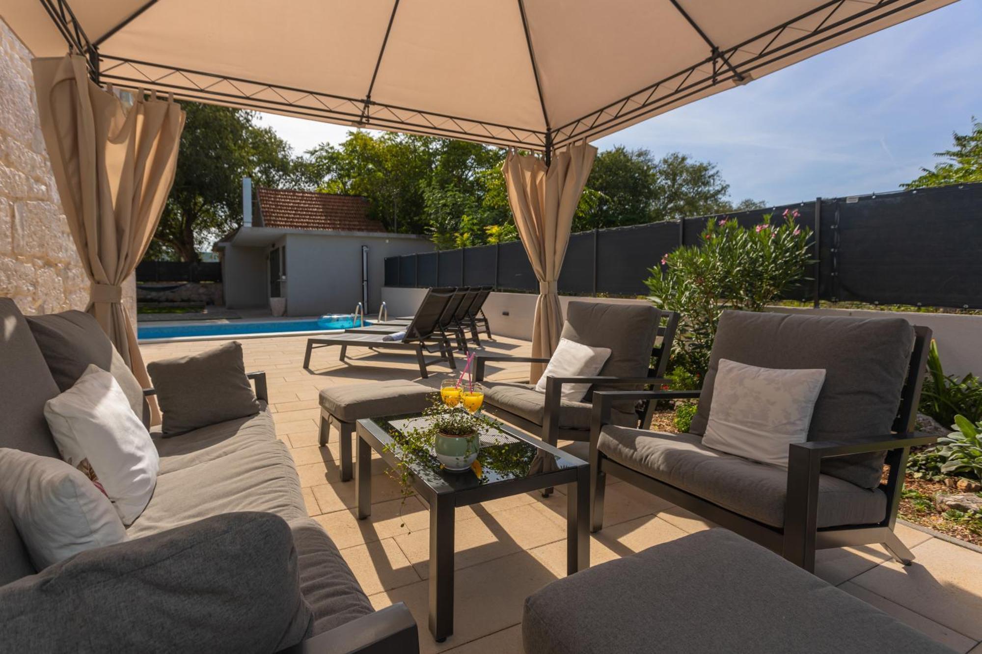Experience Village Life - Jokini Dvori With Private Pool Pakovo Selo Exterior photo