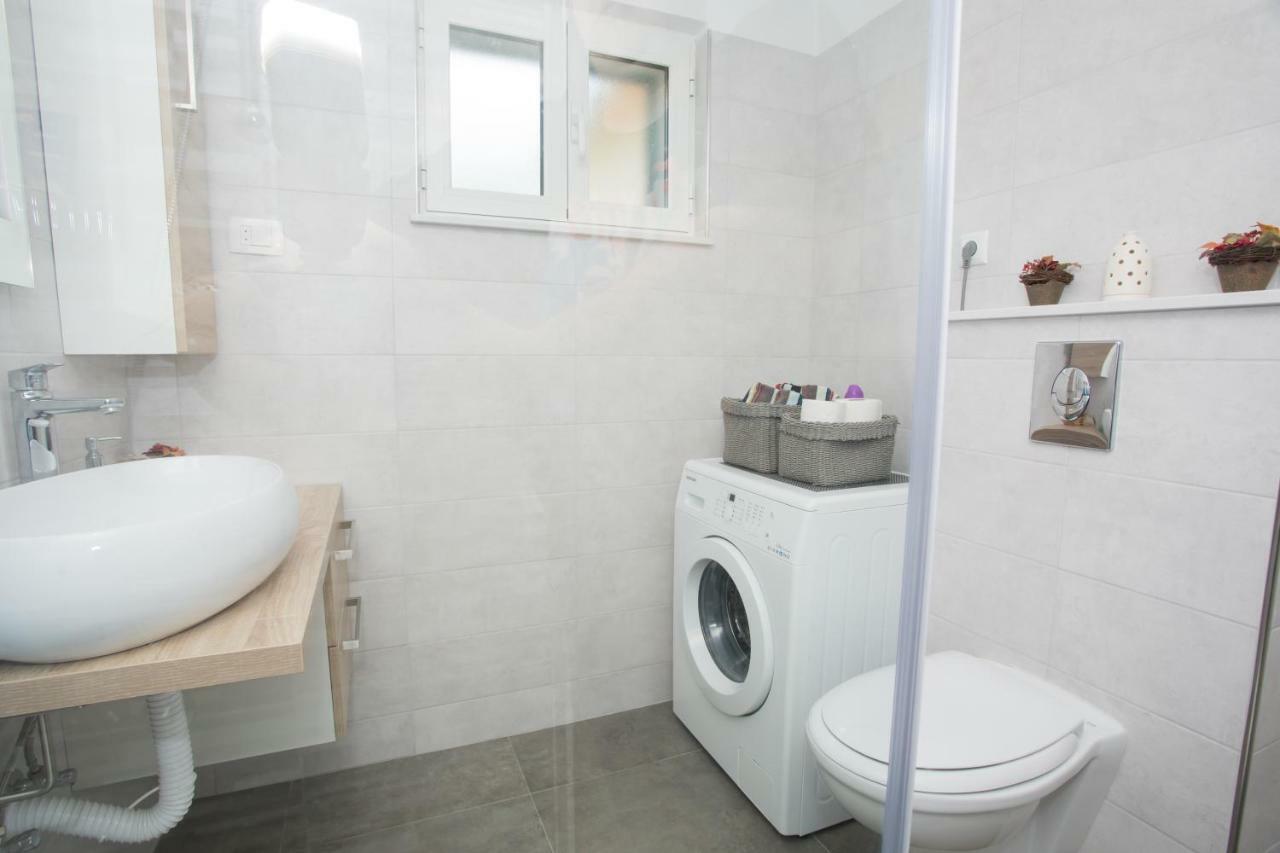 Experience Village Life - Jokini Dvori With Private Pool Pakovo Selo Exterior photo